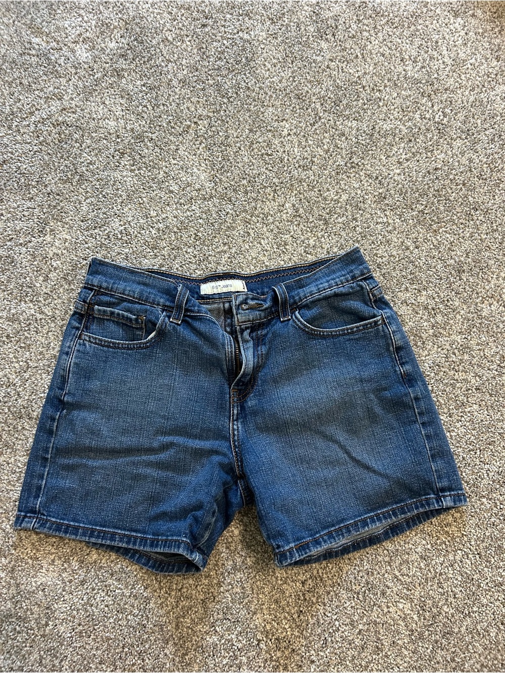VINTAGE Levi's Dark Blue Denim Women's Shorts
